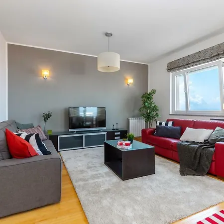 Bok Apartment *